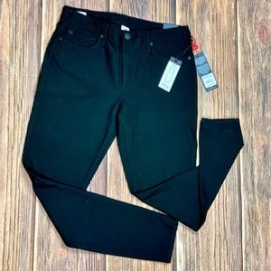 NWT True Religion Halle Super Skinny Black Jeans